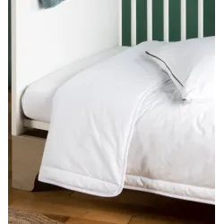 Couette Bébé en 100 x 140 cm